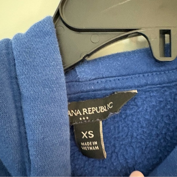 Banana Republic Women’s Blue Fleece Hoodie Sweatshirt - Picture 5 of 8